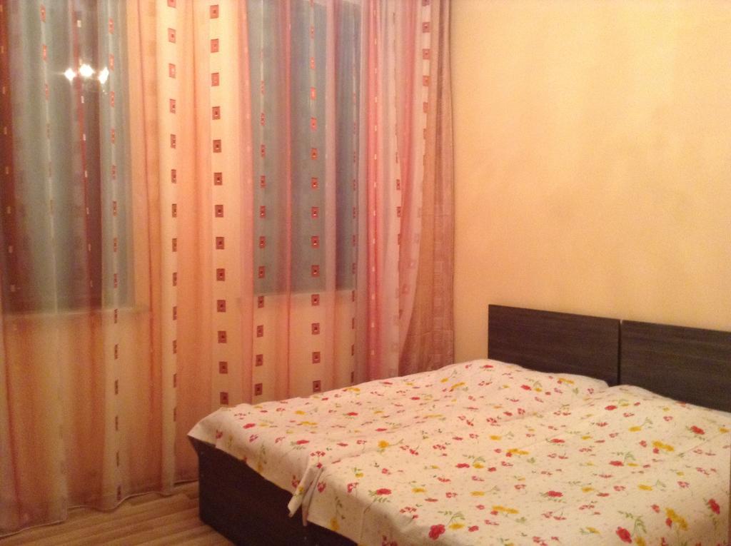 Lasha Guest House Makhinjauri Quarto foto